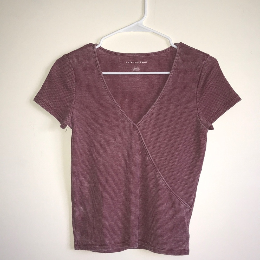American Eagle tee